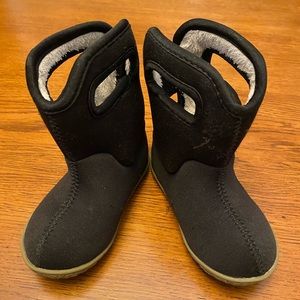 Bogs baby winter boots.